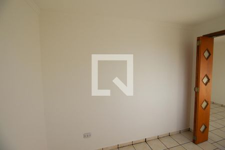 Quarto 1 de apartamento para alugar com 2 quartos, 50m² em Vila Brasil, São Paulo