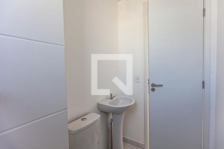 Apartamento para alugar com 42m², 2 quartos e sem vaga Apartamento para alugar com 42m², 2 quartos e sem vagaBanheiro