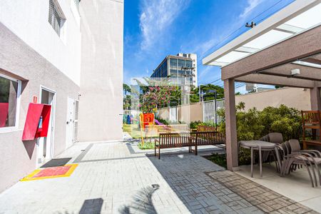 Apartamento para alugar com 42m², 2 quartos e sem vaga