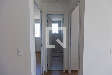 Apartamento para alugar com 42m², 2 quartos e sem vaga Apartamento para alugar com 42m², 2 quartos e sem vagaCorredor quartos