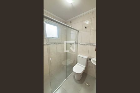 Casa à venda com 153m², 3 quartos e 2 vagasBanheiro da Suíte 2