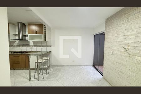Casa à venda com 153m², 3 quartos e 2 vagasCozinha