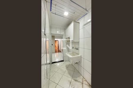 Casa à venda com 153m², 3 quartos e 2 vagasÁrea de Serviço