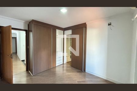 Casa à venda com 153m², 3 quartos e 2 vagasSuite 1