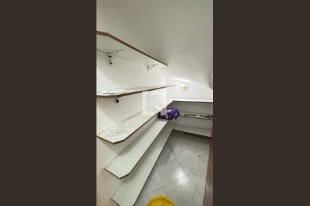 Casa à venda com 153m², 3 quartos e 2 vagasDespensa