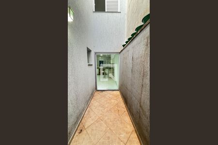 Casa à venda com 153m², 3 quartos e 2 vagasJardim de Inverno