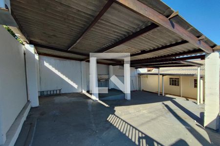 Casa à venda com 131m², 3 quartos e 1 vagaQuintal