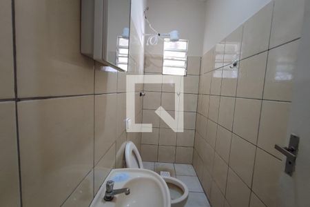 Casa à venda com 131m², 3 quartos e 1 vagaLavabo