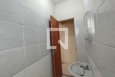 Casa à venda com 131m², 3 quartos e 1 vagaBanheiro suíte