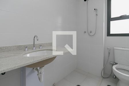 Apartamento à venda com 84m², 2 quartos e 1 vaga Apartamento à venda com 84m², 2 quartos e 1 vagaBanheiro da Suíte
