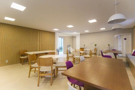Apartamento para alugar com 41m², 2 quartos e sem vaga Apartamento para alugar com 41m², 2 quartos e sem vagaSalão de Festas