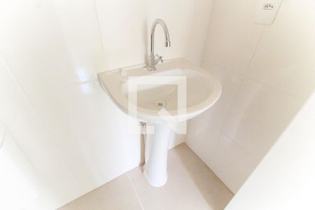Apartamento para alugar com 41m², 2 quartos e sem vaga Apartamento para alugar com 41m², 2 quartos e sem vagaBanheiro