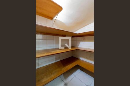 Despensa de casa à venda com 3 quartos, 260m² em Vila Sao Francisco, São Paulo