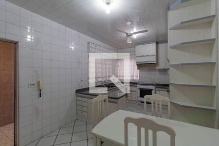 Cozinha de casa à venda com 3 quartos, 260m² em Vila Sao Francisco, São Paulo