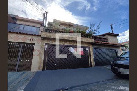 Fachada de casa à venda com 3 quartos, 260m² em Vila Sao Francisco, São Paulo