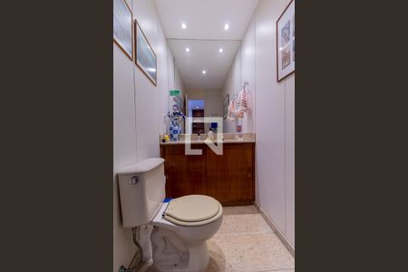 Apartamento à venda com 320m², 3 quartos e 1 vagaLavabo - 2 andar