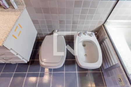 Apartamento à venda com 320m², 3 quartos e 1 vagaBanheiro da Suíte 2 - 1 andar