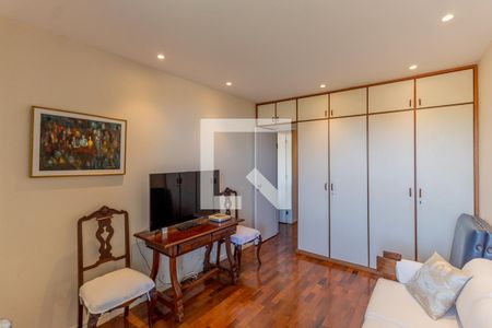Apartamento à venda com 320m², 3 quartos e 1 vagaSuíte 1 - 1 andar