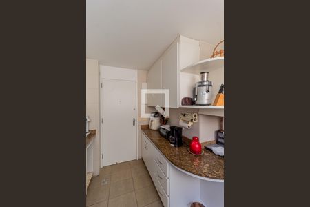 Apartamento à venda com 320m², 3 quartos e 1 vagaCozinha