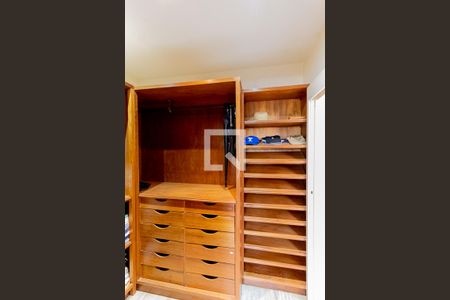 Apartamento à venda com 320m², 3 quartos e 1 vagaCloset da suíte 3 - 2 andar