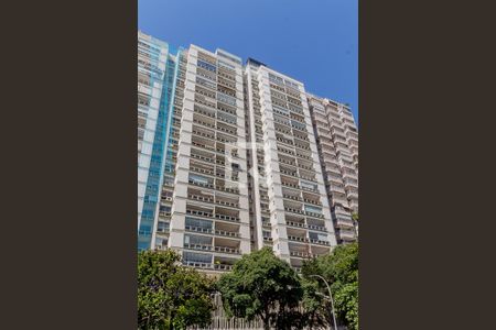 Apartamento à venda com 320m², 3 quartos e 1 vagaFachada