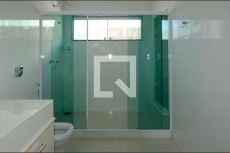 Casa de condomínio à venda com 600m², 6 quartos e 3 vagasBanheiro da Suíte 3