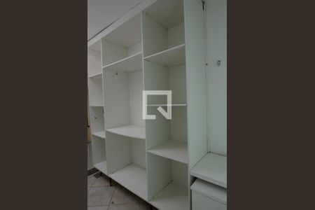 Casa de condomínio à venda com 600m², 6 quartos e 3 vagasÁrea de serviço