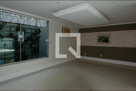 Casa de condomínio à venda com 600m², 6 quartos e 3 vagasSala 2