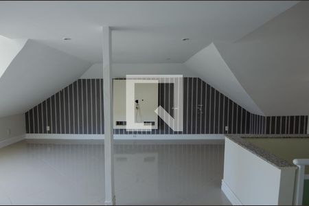 Casa de condomínio à venda com 600m², 6 quartos e 3 vagasSala de Tv