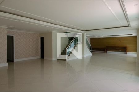 Sala de casa de condomínio à venda com 6 quartos, 600m² em Recreio dos Bandeirantes, Rio de Janeiro