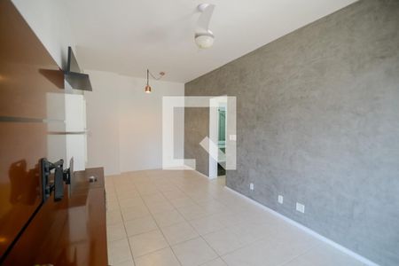 Apartamento para alugar com 66m², 1 quarto e 1 vagaSala