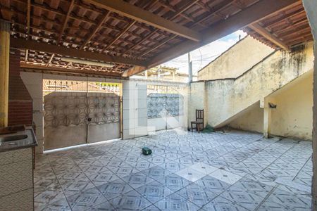 Casa para alugar com 95m², 2 quartos e 1 vagaQuintal