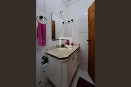 Casa à venda com 330m², 3 quartos e 8 vagas Casa à venda com 330m², 3 quartos e 8 vagasBanheiro da Suíte 1