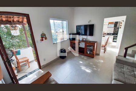 Sala de casa à venda com 2 quartos, 140m² em Fonseca, Niterói