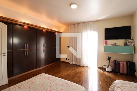 Apartamento à venda com 330m², 4 quartos e 3 vagasSuíte 1