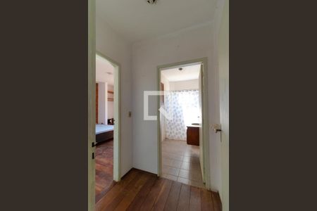 Corredor de kitnet/studio para alugar com 1 quarto, 65m² em Jardim Santa Genebra, Campinas