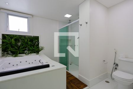 Apartamento para alugar com 182m², 2 quartos e 4 vagasBanheiro da suíte 1