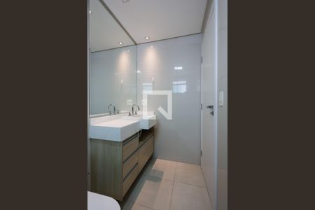 Apartamento para alugar com 182m², 2 quartos e 4 vagasBanheiro da Suíte 2