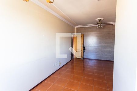 Sala de apartamento à venda com 3 quartos, 70m² em Ana Lúcia, Belo Horizonte