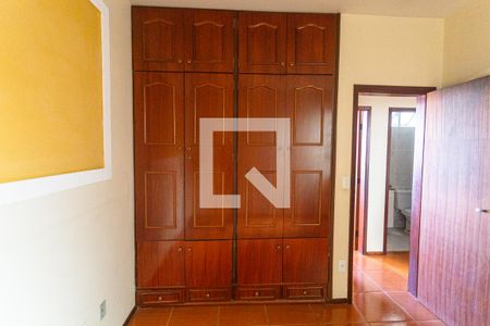 Apartamento à venda com 70m², 3 quartos e 2 vagasArmário do Quarto 2
