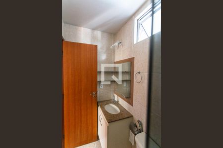 Apartamento à venda com 70m², 3 quartos e 2 vagasBanheiro Social