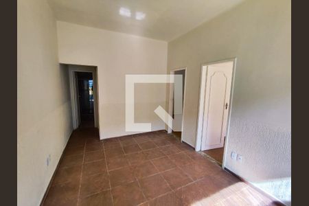 Sala de casa para alugar com 2 quartos, 56m² em Encantado, Rio de Janeiro