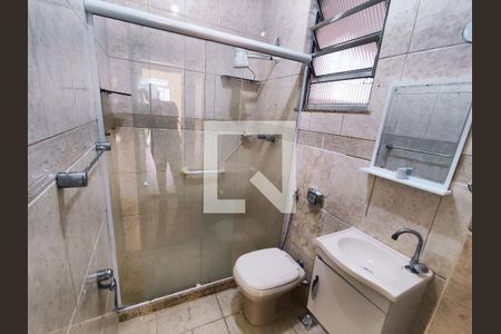 Casa para alugar com 56m², 2 quartos e sem vagaBanheiro