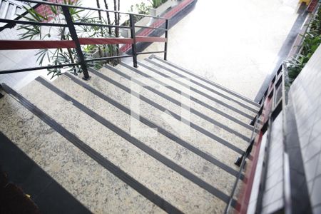 Apartamento para alugar com 61m², 1 quarto e 1 vagaEscada