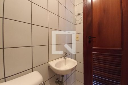 Apartamento à venda com 165m², 4 quartos e 2 vagasBanheiro de Serviço