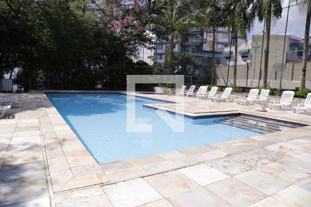 Apartamento para alugar com 69m², 2 quartos e 1 vagaPiscina