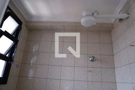 Apartamento para alugar com 69m², 2 quartos e 1 vagaBanheiro de serviço
