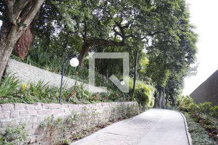 Apartamento para alugar com 69m², 2 quartos e 1 vagaÁrea comum