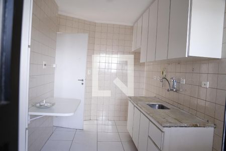 Apartamento para alugar com 69m², 2 quartos e 1 vagaCozinha