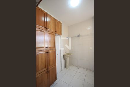 Apartamento para alugar com 90m², 3 quartos e sem vagaÁrea de Serviço